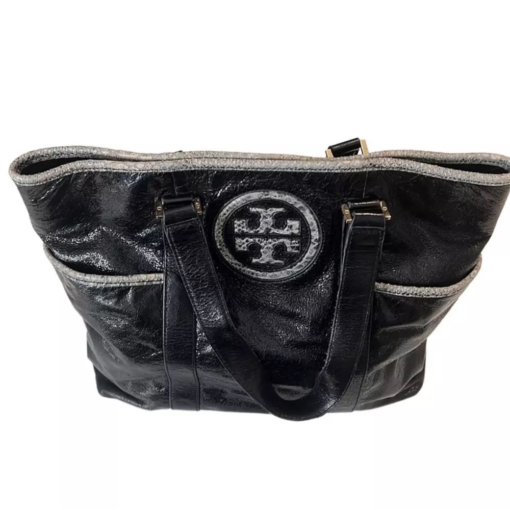 NO LONGER AVAILABLE. - UPGRADED. TORY BURCH Patent Leather